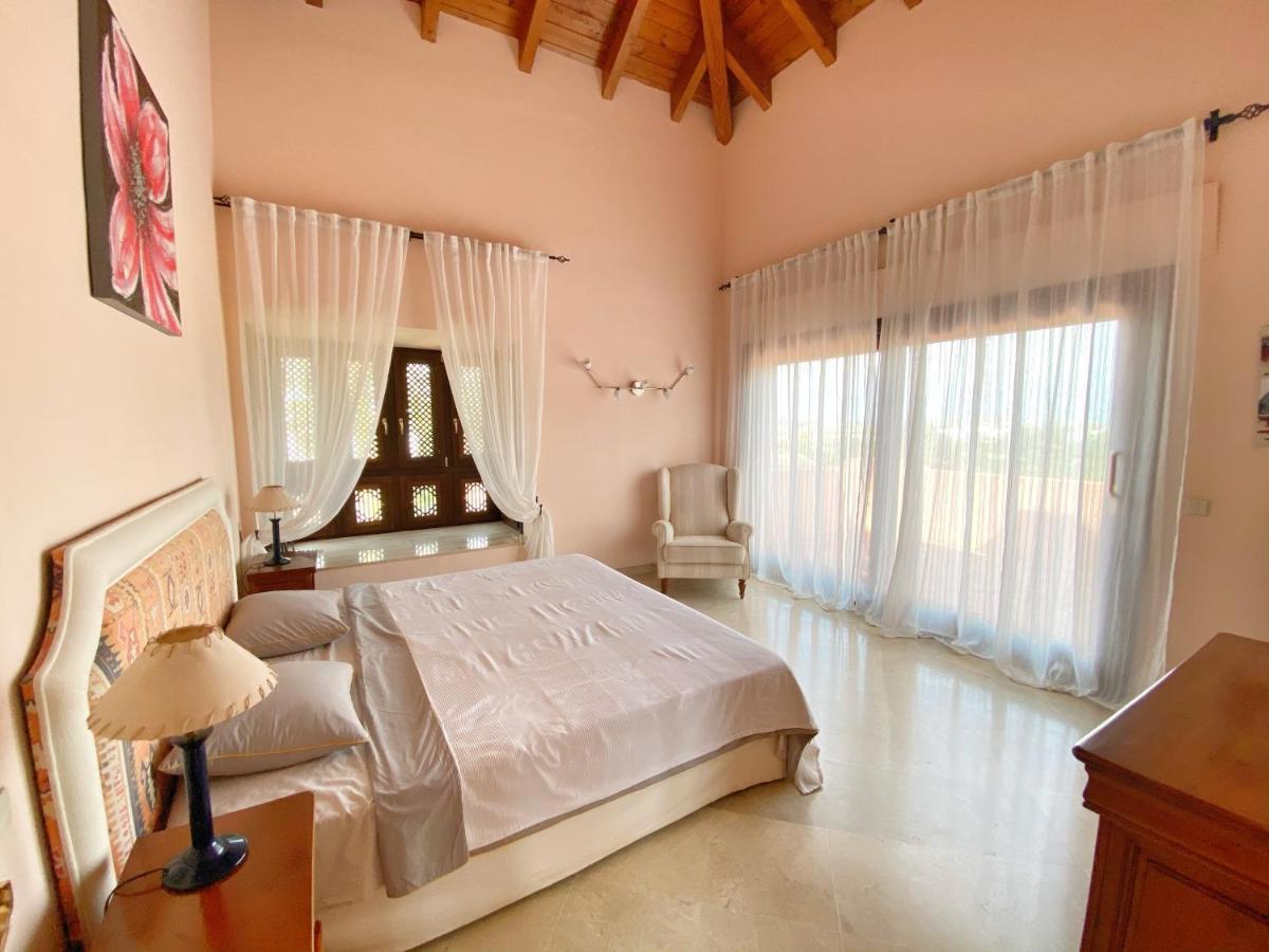 Villa Golden Mile *